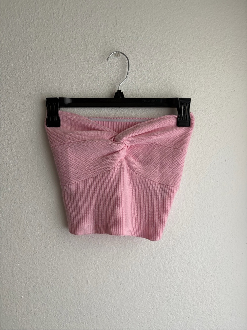 Pink Twist-Front Ribbed Strapless Crop Top - Picture 2 of 4